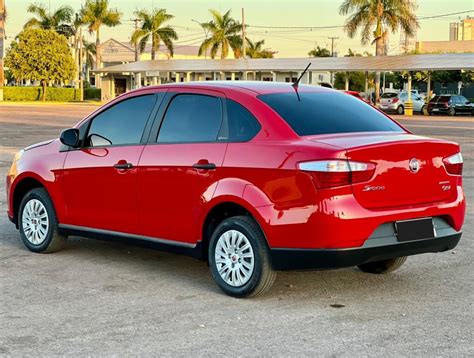 Fiat Grand Siena ATTRACTIVE 1.0 Flex 8V 4p 2019 Gasolina .